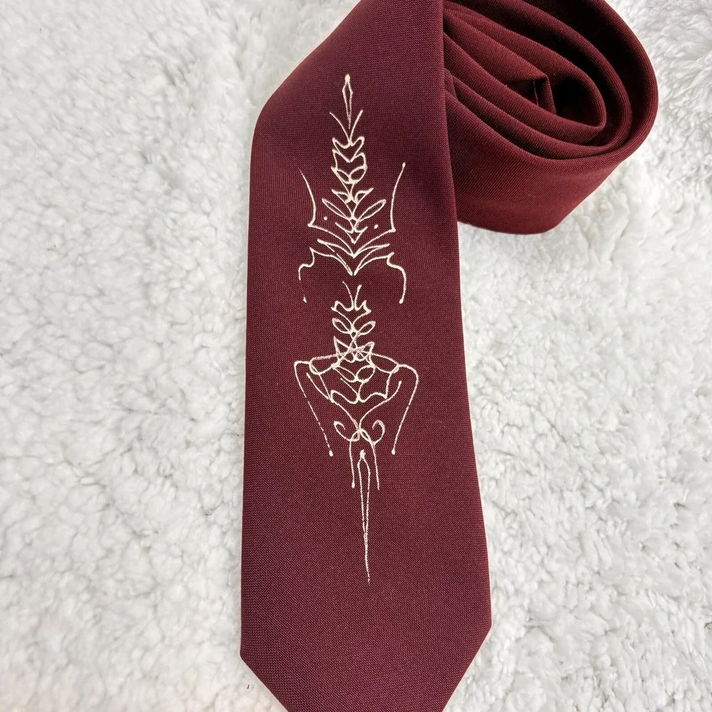 Vtg Mirrored Signature Necktie Burgundy Hand‎ Painted Script Poly 40s 50s 57x3